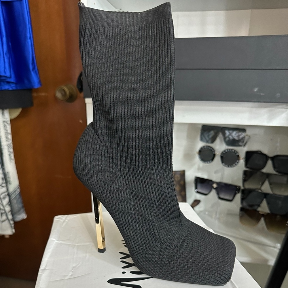Mixx Shuz 6.5 black